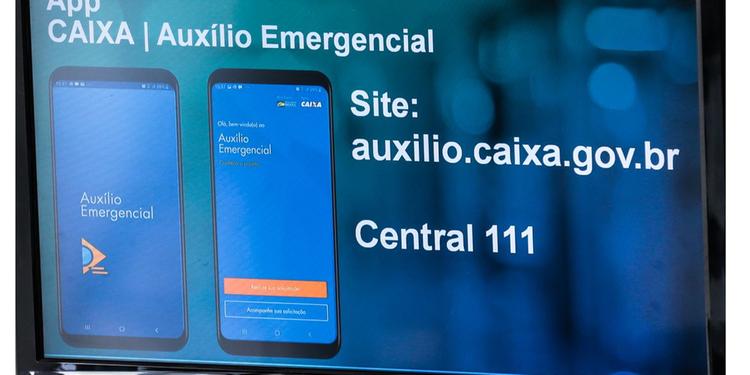 Levantamento aponta que 77% dos que solicitaram auxílio emergencial receberam o benefício