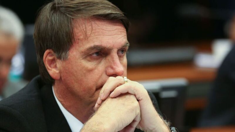 PF abre inquérito para investigar se Bolsonaro prevaricou