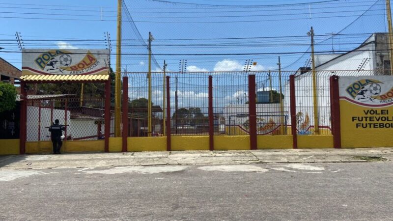 Torcedores do Paysandu esfaqueiam remista em arena de Belém