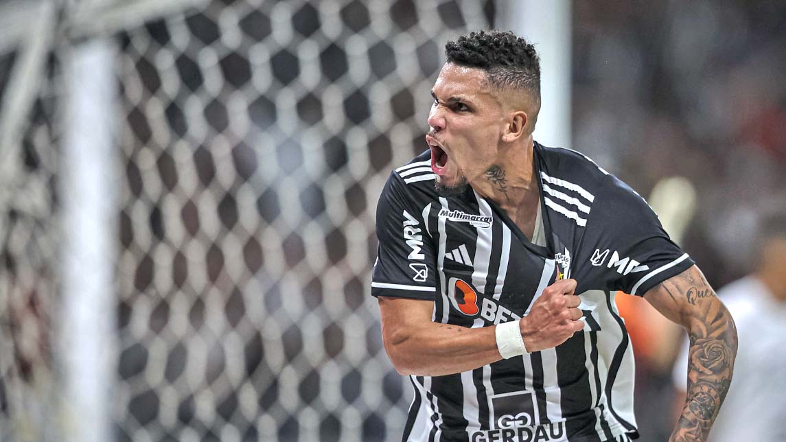 Atlético-MG fura retranca e afunda Corinthians em BH