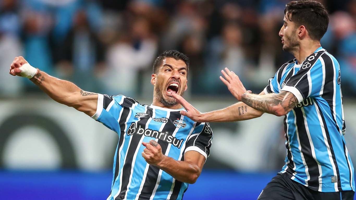 Grêmio busca empate contra o Cruzeiro com golaço de Suárez